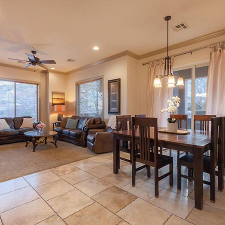 D5-Coral Springs Poolside-Ground Floor 3-Bedroom Hillside View เฮอร์ริเคน ห้อง รูปภาพ